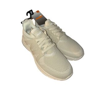 Avia Quick Flash Beige Athletic Sneakers